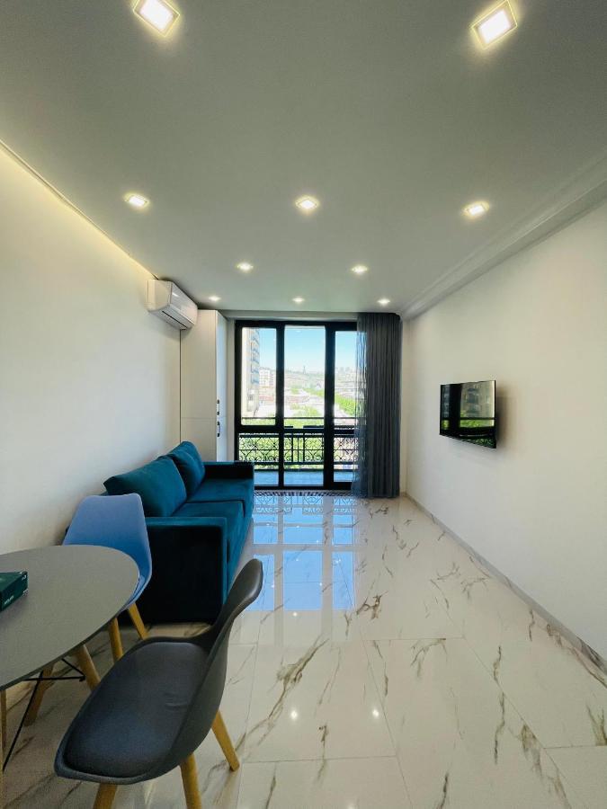Panorama Apartments เยเรวาน ภายนอก รูปภาพ