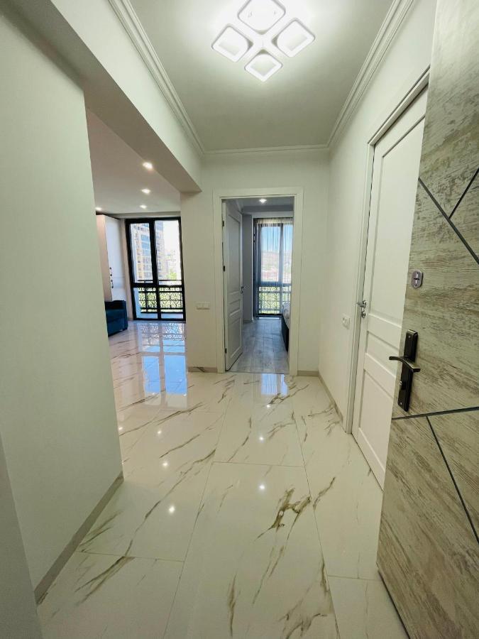 Panorama Apartments เยเรวาน ภายนอก รูปภาพ